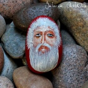 Hand painted pebble "Santa Claus"