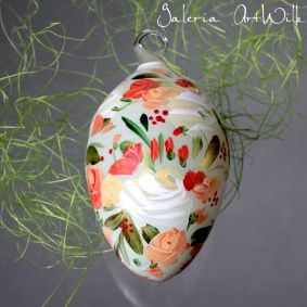 Glass easter egg 4