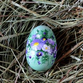 Wooden Easter egg