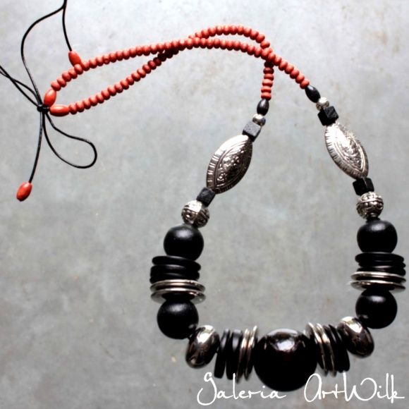 Negrita-Wooden beads