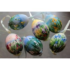 Collection of 6 duck easter eggs 