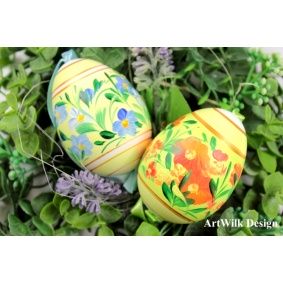 Collection of 2 duck easter eggs